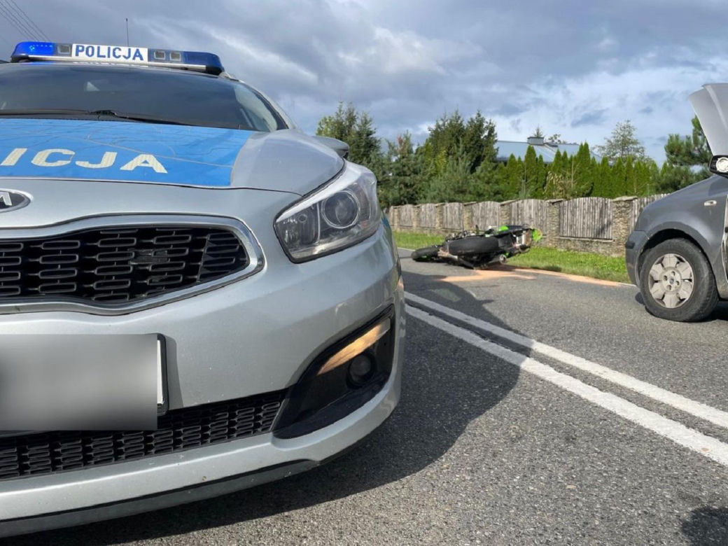 Droga pod Tarnowem zablokowana. Nie żyje motocyklista