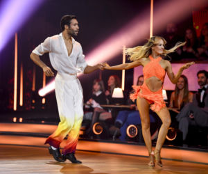 Gamou Fall i przepiekne tancerki w TzG