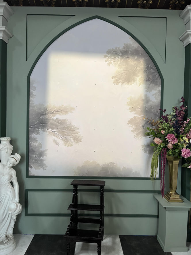 Co naprawdę dzieje się w zamku Zdrajców? Mamy zdjęcia zza kulis hitu TVN!