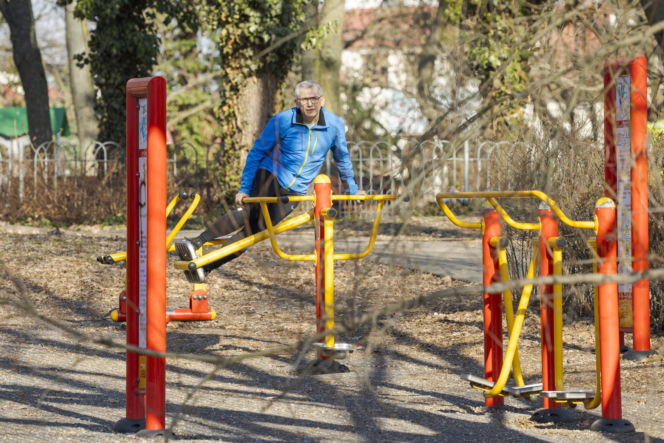 Senator Kwiatkowski gubi zimowe kilogramy