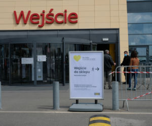 GIGANTYCZNE kolejki pod Ikeą w Katowicach [ZDJĘCIA]