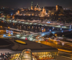 Kraków niczym Las Vegas. Takich zdjęć nocnego miasta jeszcze nie widziałeś!