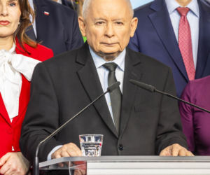  Janina Goss zarobiła w spółkach krocie. Przyjaciółka Kaczyńskiego wyleciała z PiS za niepłacenie składek!