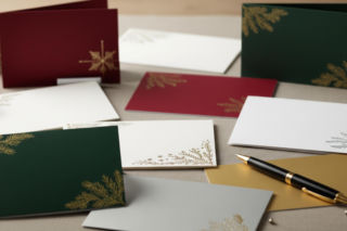 Gotowe życzenia świąteczne. Jak unikać corocznego banału?