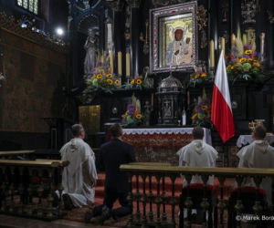 Karol Nawrocki na dożynkach