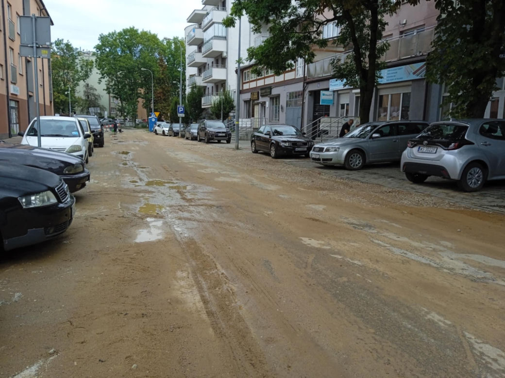 Remont ulic Błonie i Czerwonego Krzyża w Siedlcach