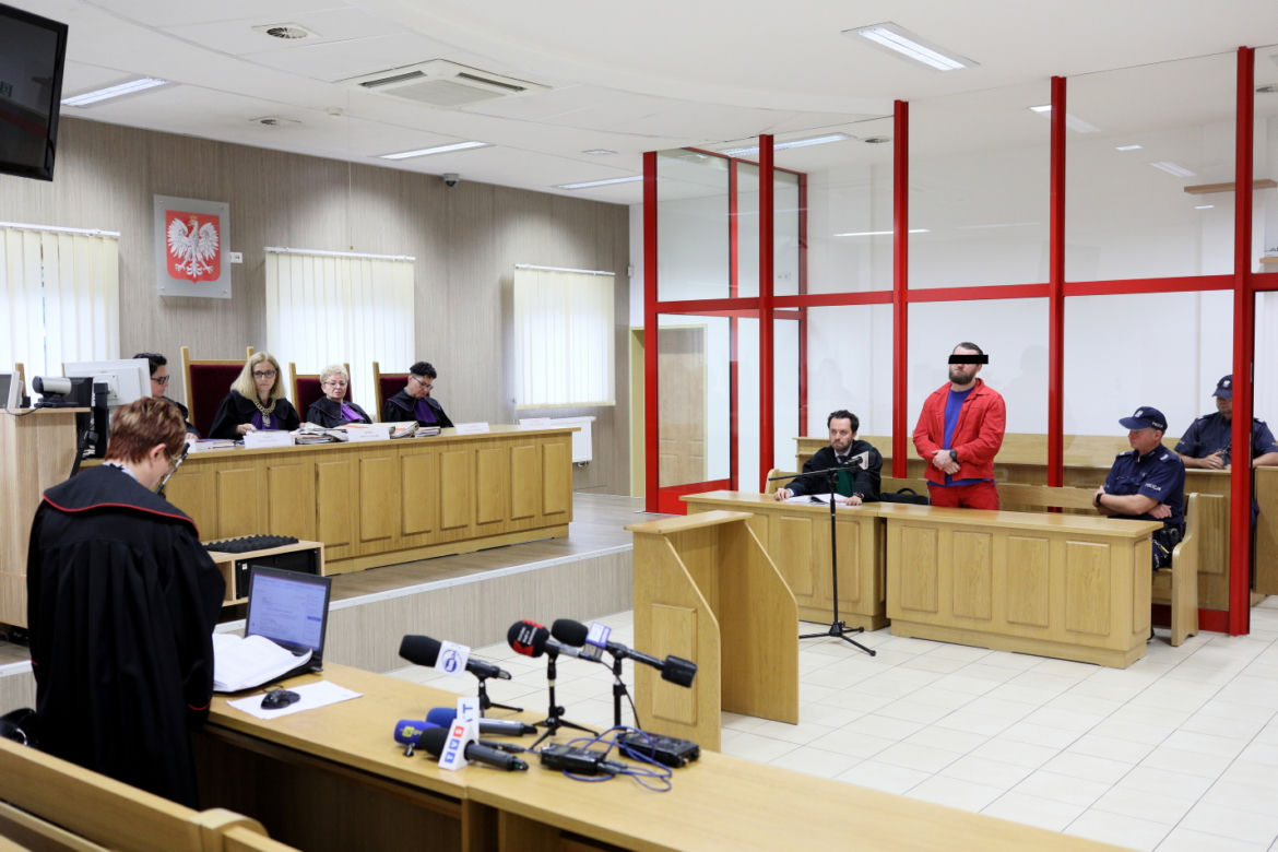 Ruszył proces w sprawie śmiertelnego postrzelenia policjanta w Racioborzu