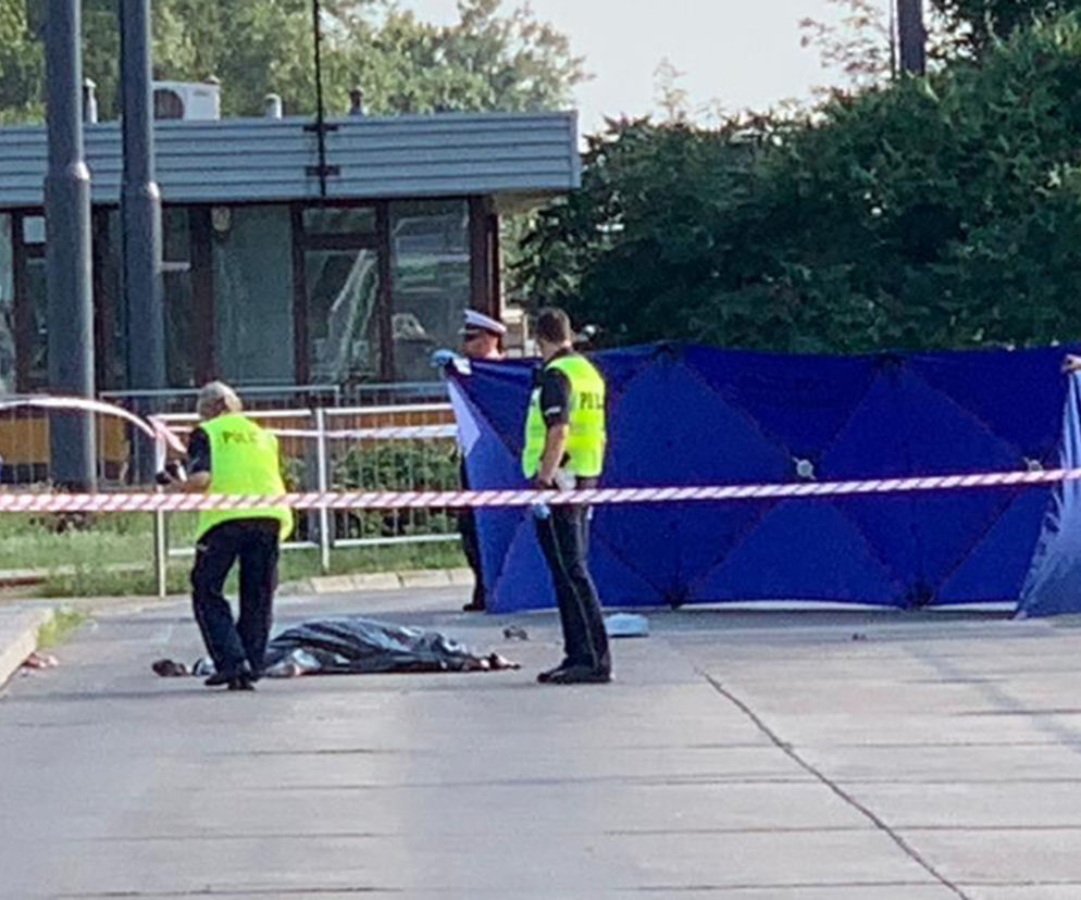 Warszawa: Makabra na Bemowie. Nie żyje piesza potrącona przez autobus