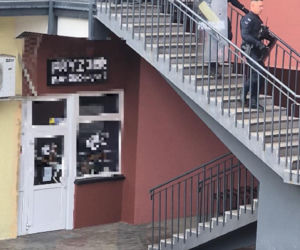 Dramat w kwadracie przy ul. Łyskowskiego w Toruniu. To tutaj zaatakował nożownik