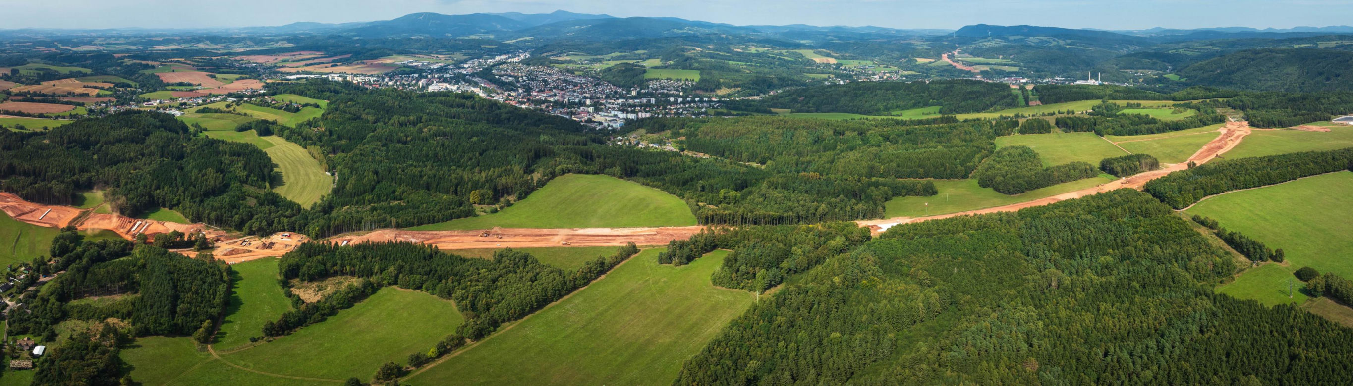 Autostrada D11 w Czechach - zdjęcia z budowy - sierpień 2025