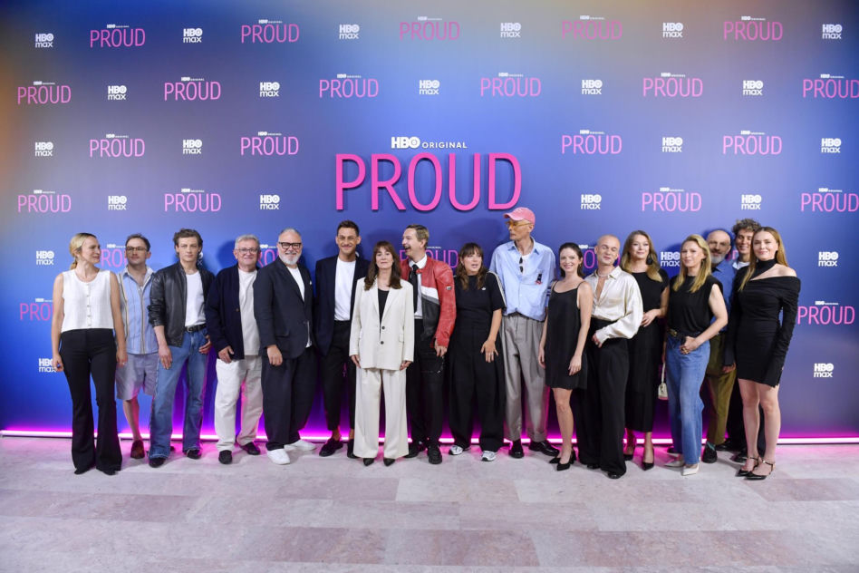 Gwiazdy "Proud" na ściance