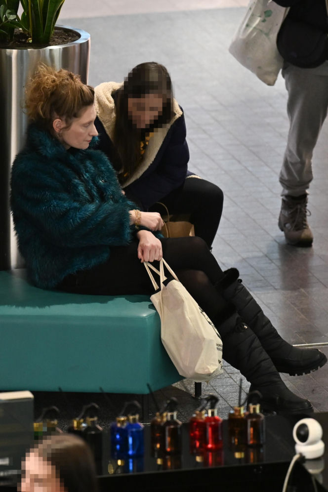 Agata Buzek na zakupach