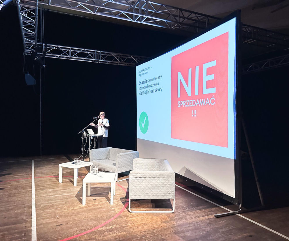 Plan Szczególny do Planu Ogólnego. Wydarzenie w Komunie Warszawa