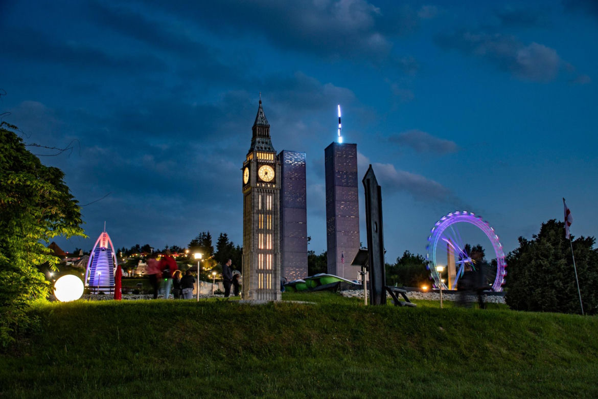 Park Rozrywki i Miniatur Sabat Krajno zaprasza na Nocne Zwiedzanie