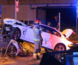 Dramatyczny wypadek na S8. BMW wylądowało na barierze