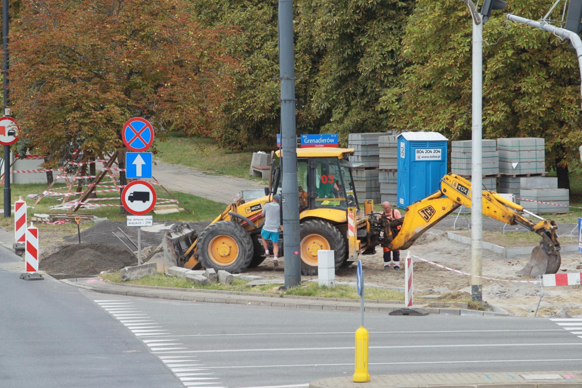 Ostrobramska do remontu. Ruszyła przebudowa skrzyżowania z ul. Poligonową