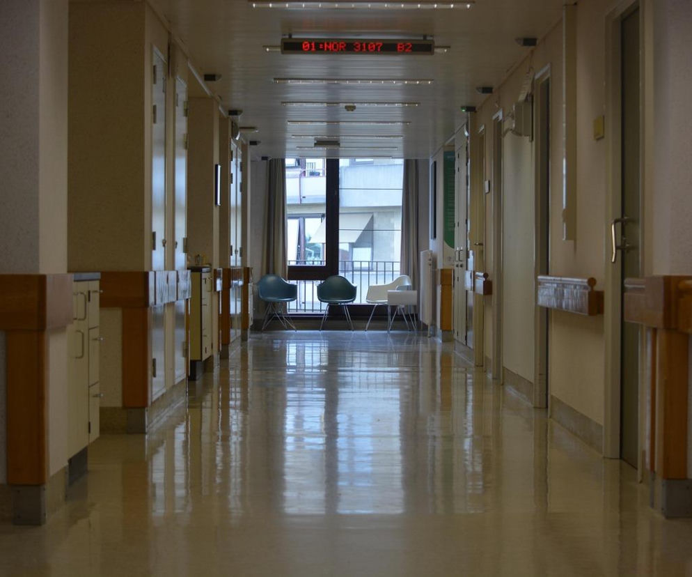 Dramat w szpitalu po porodzie. Kobieta zmarła dobę po urodzeniu dziecka