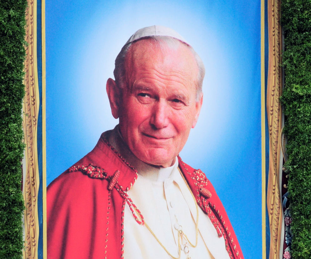Modli się do papieża o utrzymanie