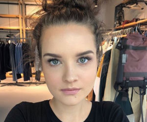 Na Wspólnej. Kasia (Julia Chatys)