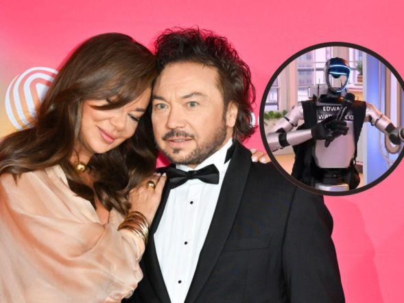 Zastąpili Górniak robotem! Szcześniak zaśpiewał Dumkę w nietypowym towarzystwie