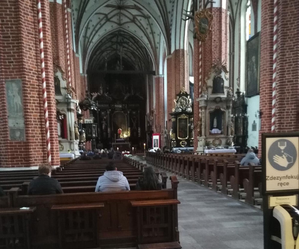 Chełmża: Pogrzeb tragicznie zmarłej 23-letniej Izabeli