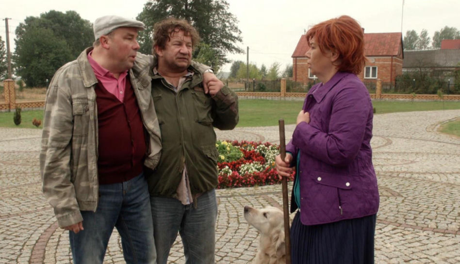 Ranczo 10 odc. 118. Hadziuk (Bogdan Kalus), Kusy (Paweł Królikowski), Hadziukowa (Dorota Nowakowska)