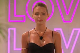 Polka zachwyca w brytyjskim Love Island. Weszła z przytupem, ale i wywołała kontrowersje 
