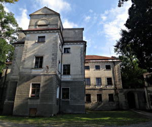 To miasto jest jednym z najpiękniejszych na Śląsku. Zachwyca unikatowym pałacem w województwie