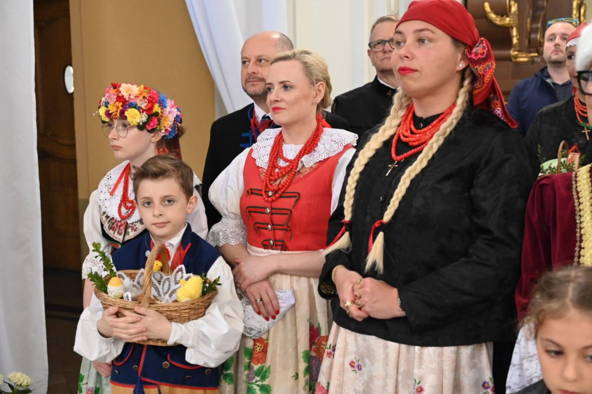 Święcenie pokarmów w kościele pw. św. Anny na Nikiszowcu