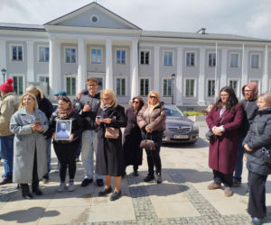 Siedlczanie uczcili minutą ciszy pamięć o zmarłym pośle Łukaszu Litewce