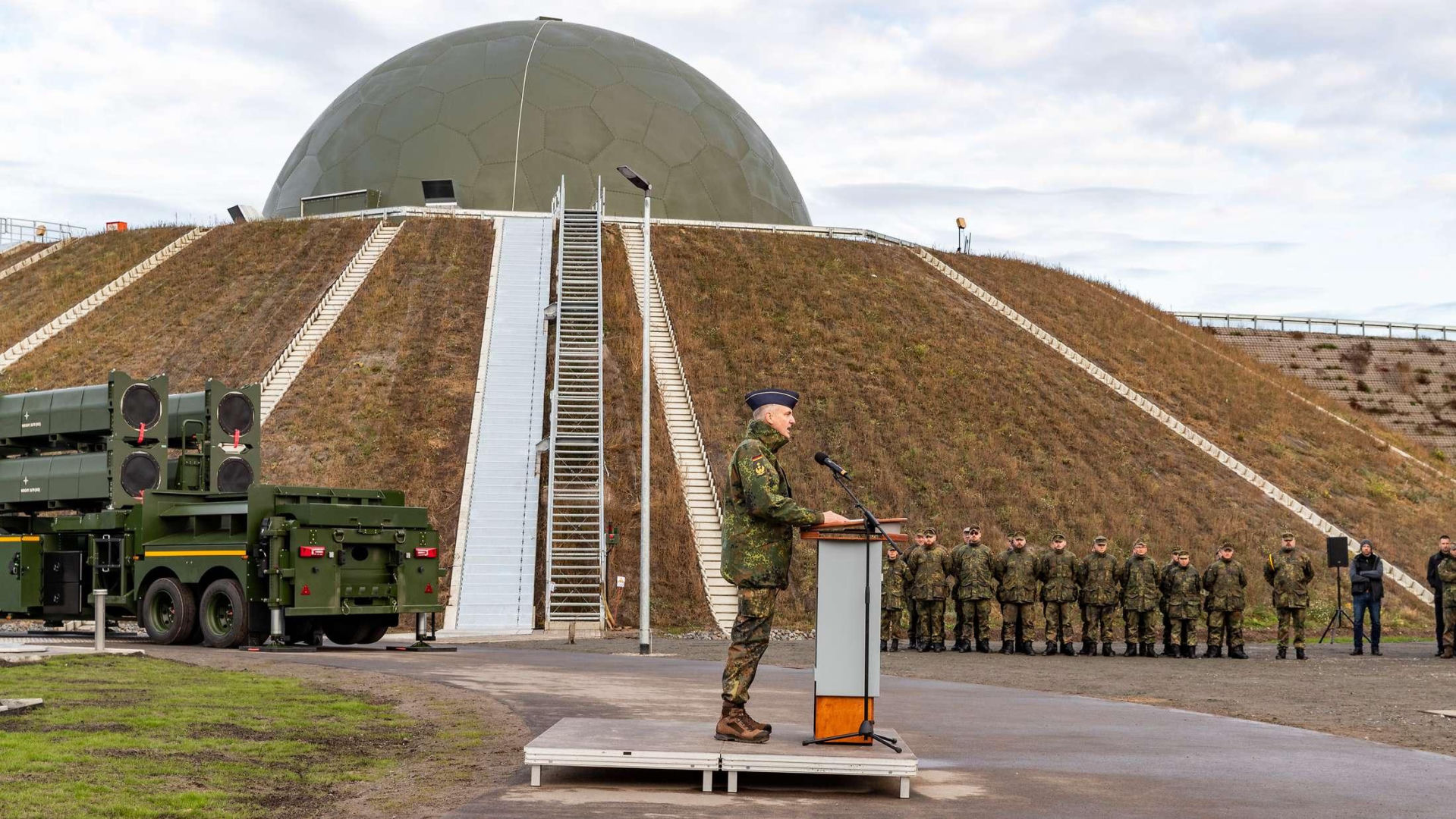 Tajemnicze drony szpiegowały bazę Arrow 3 w Niemczech. Rosyjskie szpiegostwo nowej generacji?
