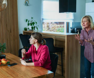 Szpital św. Anny, odcinek 91: Matka Darii odkrywa wyniki testu na ojcostwo i żąda, by córka wyjawiła prawdę