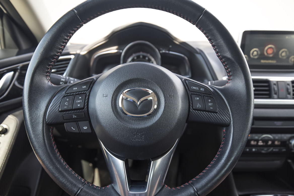 Mazda 3 Sedan Skyactive-G 2.0 120 KM M6