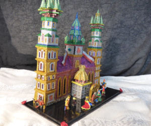 Miniatury szopek krakowskich zamyka w butelce