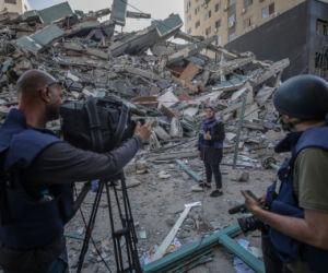 Izrael chce uciszyć dziennikarzy? Atak na redakcję Al Jazeera 