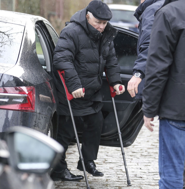 Jarosław Kaczyński wyszedł ze szpitala