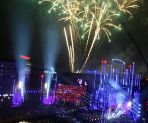 Sylwester w Warszawie sprzed lat. Tak stolica witała dawniej Nowy Rok