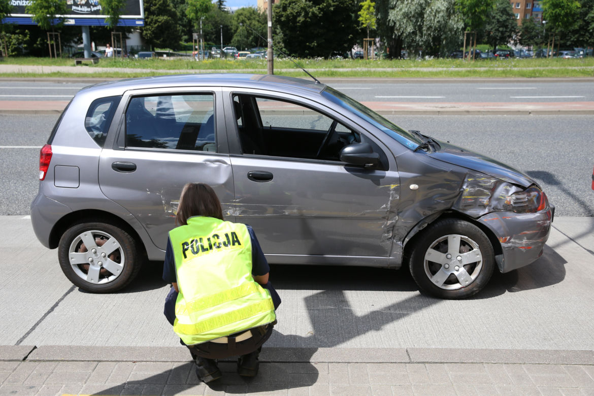 Wypadek autobusu linii 111 na Gocławiu