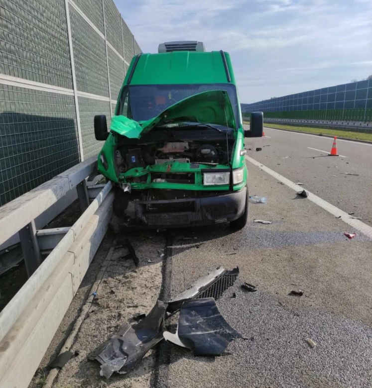 Sędziszów Małopolski. Kraksa na autostradzie A4
