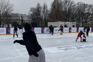 Zadaszone lodowisko powstanie w Grójcu. Podpisano umowę z wykonawcą 