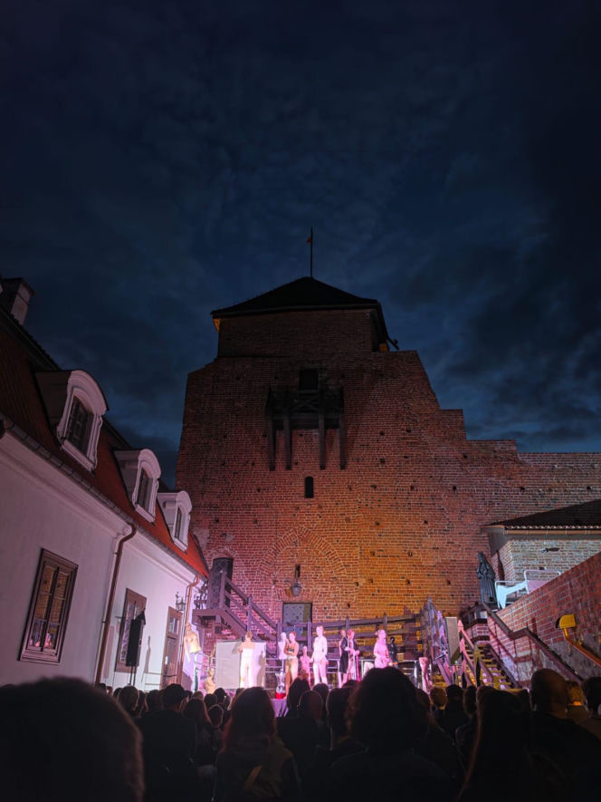 Za nami IV Festiwal Teatralny na Zamku w Liwie 2026
