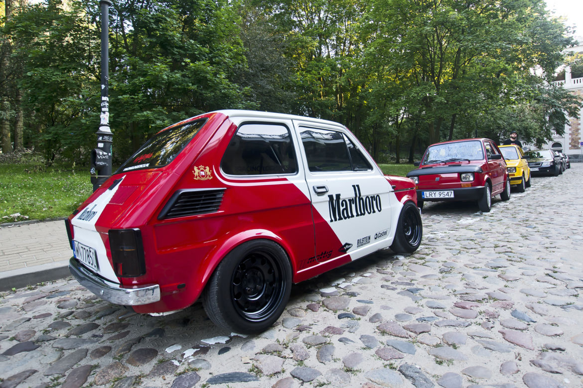 Klasyki na spotkaniu Youngtimer Warsaw 