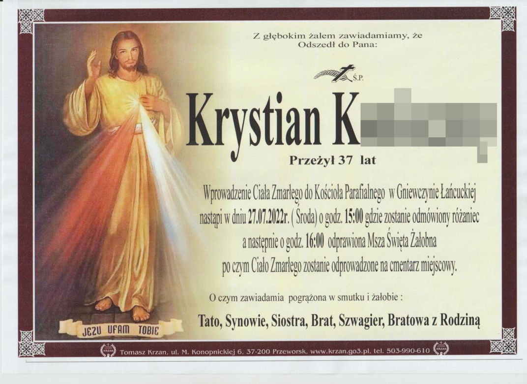 Krystian spoczął w grobie z ukochaną mamą