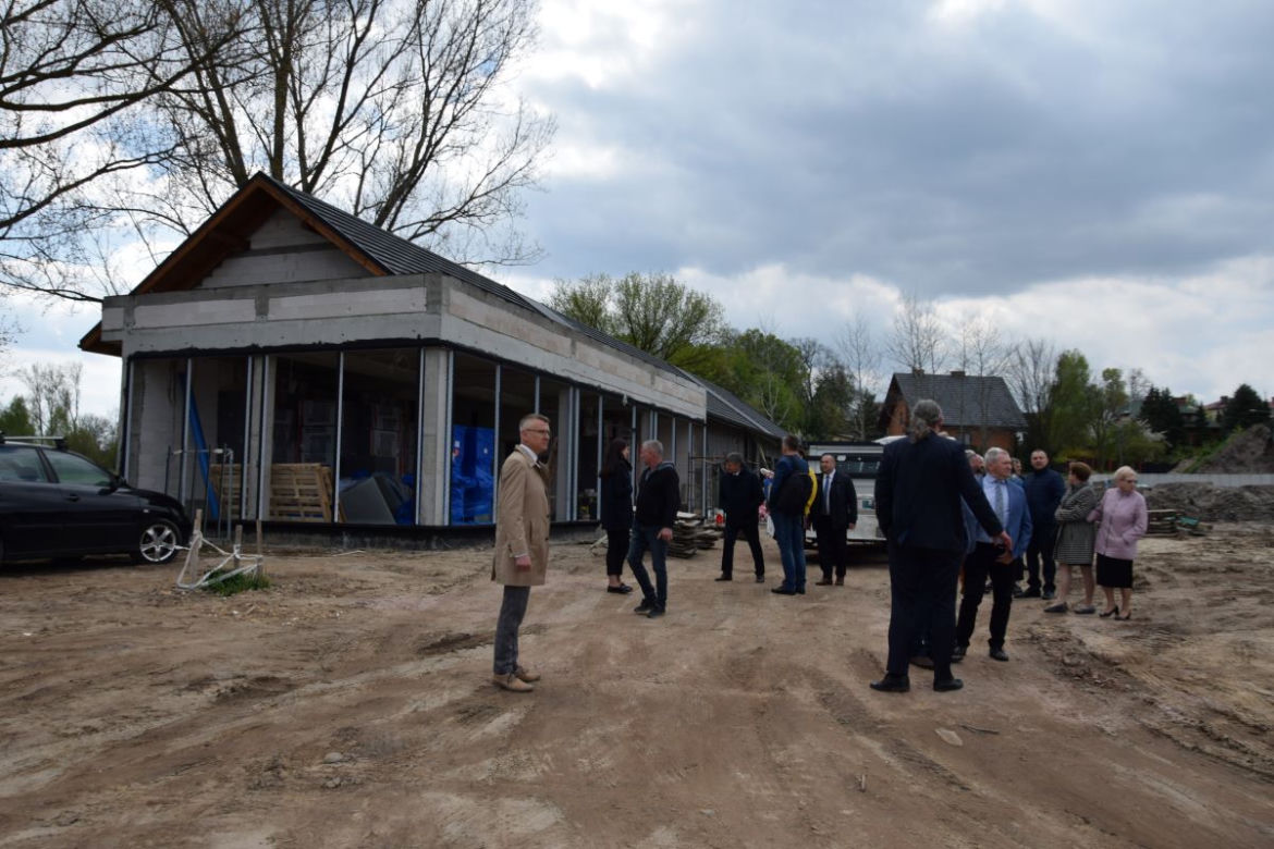 W Mircu też będą mieli dwa stawy, plażę i centrum rekreacyjne 