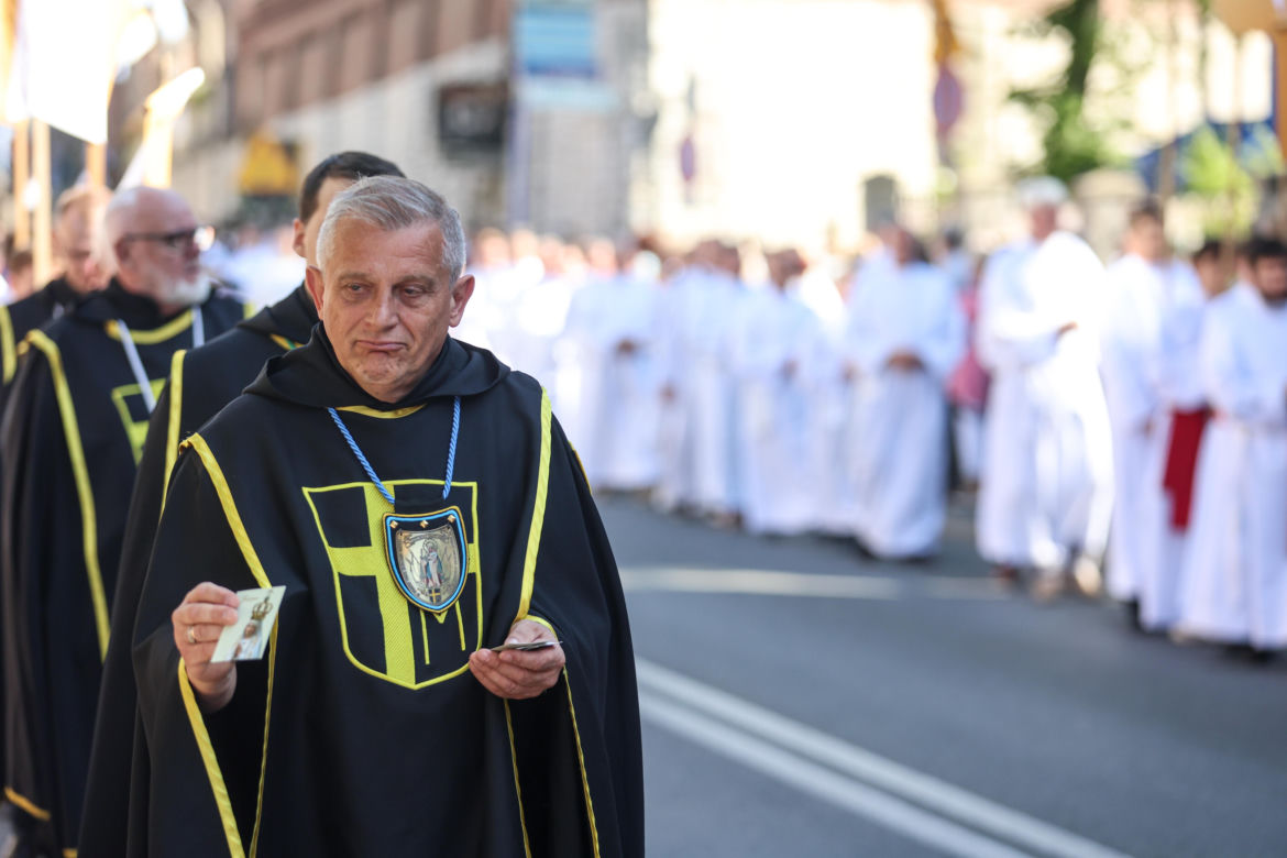 Pielgrzymka kobiet do Piekar. Przyszły tysiące pielgrzymów