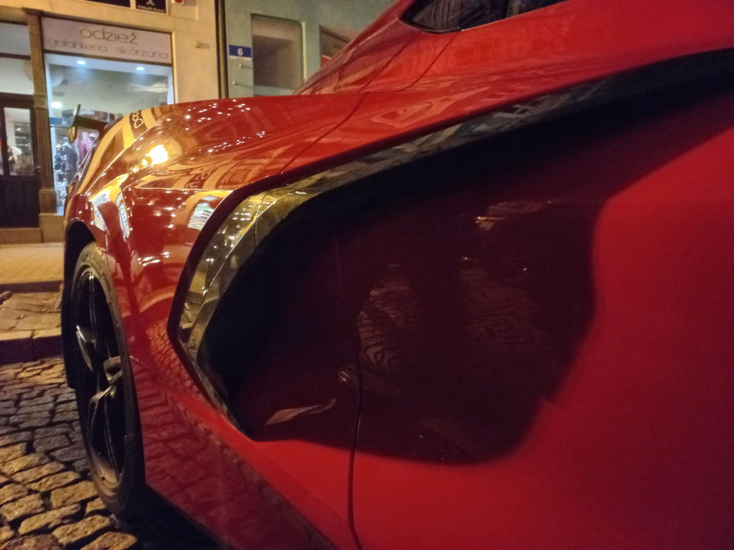 Świąteczny Zlot Amerykańskich Samochodów na Rynku w Lesznie