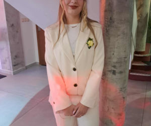 Tak bawili się maturzyści na studniówce skarżyskiego Erbla. Kreacje jak z czerwonego dywanu