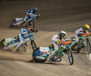 Powrót kibiców na Motoarenę. Tak fani przeżywali mecz Apatora Toruń z Włókniarzem Częstochowa