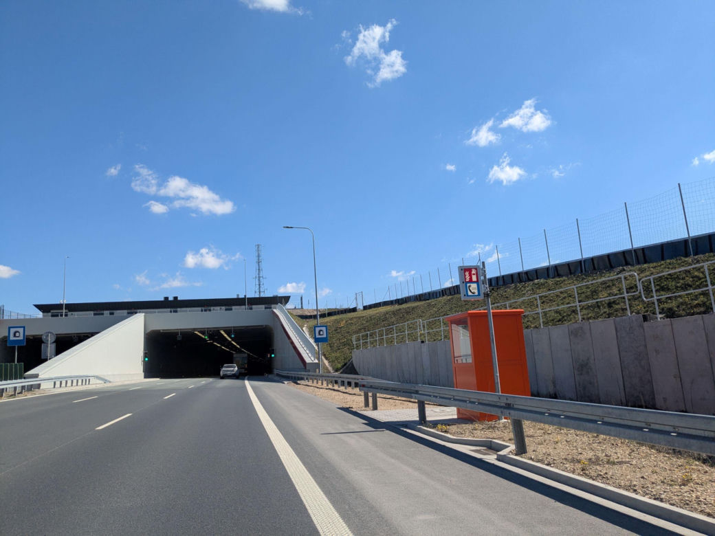 Prace serwisowe w tunelu na obwodnicy Krakowa