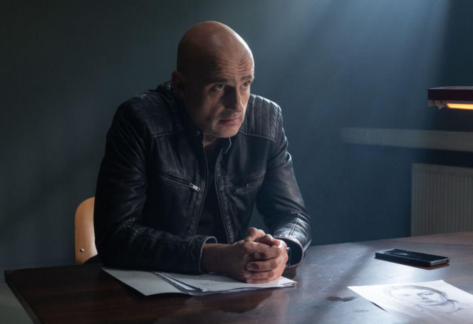 "Młode gliny", odcinek 19: Śledztwo w sprawie zabójstwa działaczki przybiera dramatyczny obrót po porwaniu jej wspólniczki Kasia Włodarczyk